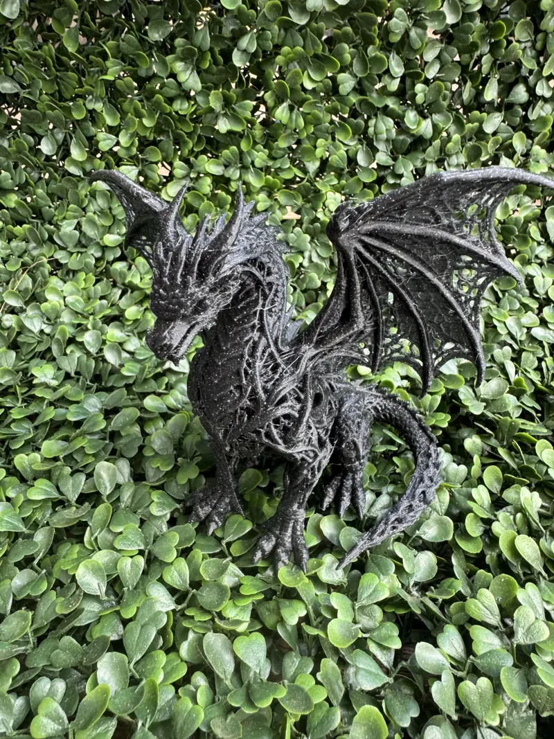 Display figures & dragons, made by Ares Makes